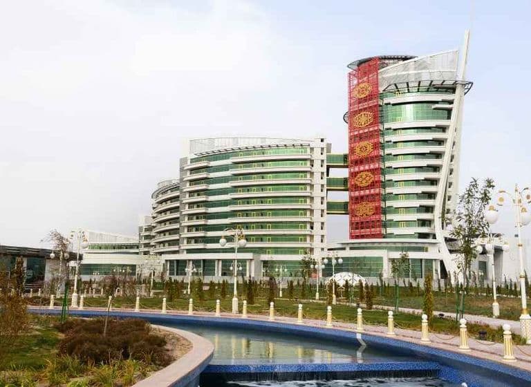 Berkarar Hotel — Awaza