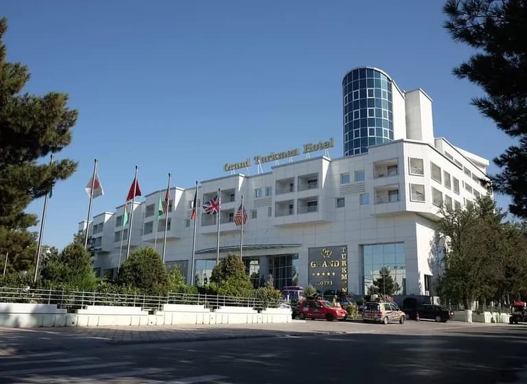 Grand Turkmen Hotel — Ashgabat