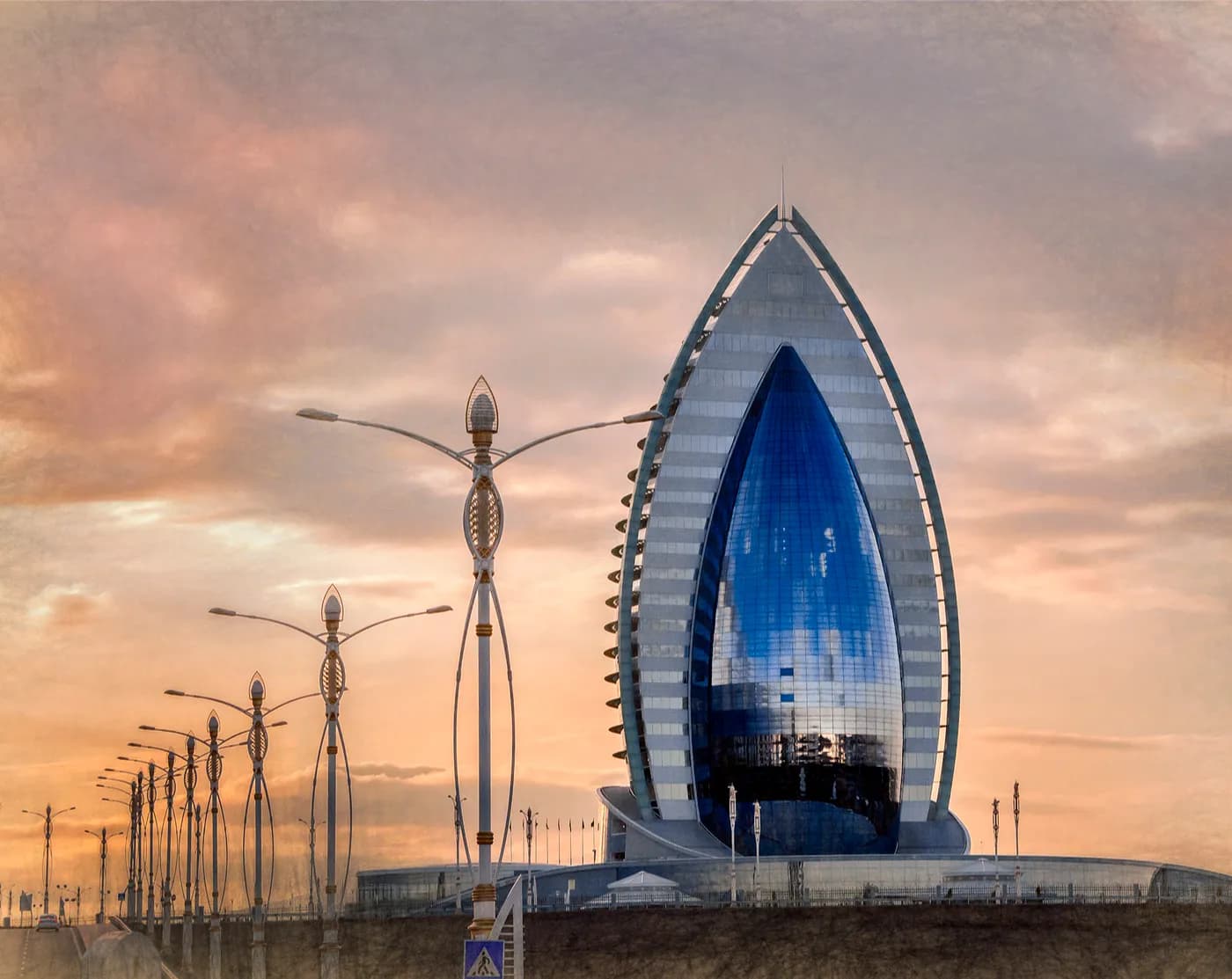 Ýyldyz Hotel — Ashgabat